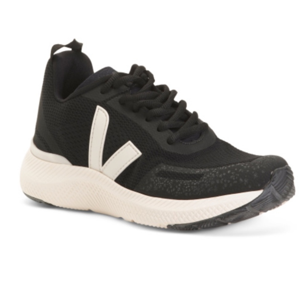 Veja Running Shoes
